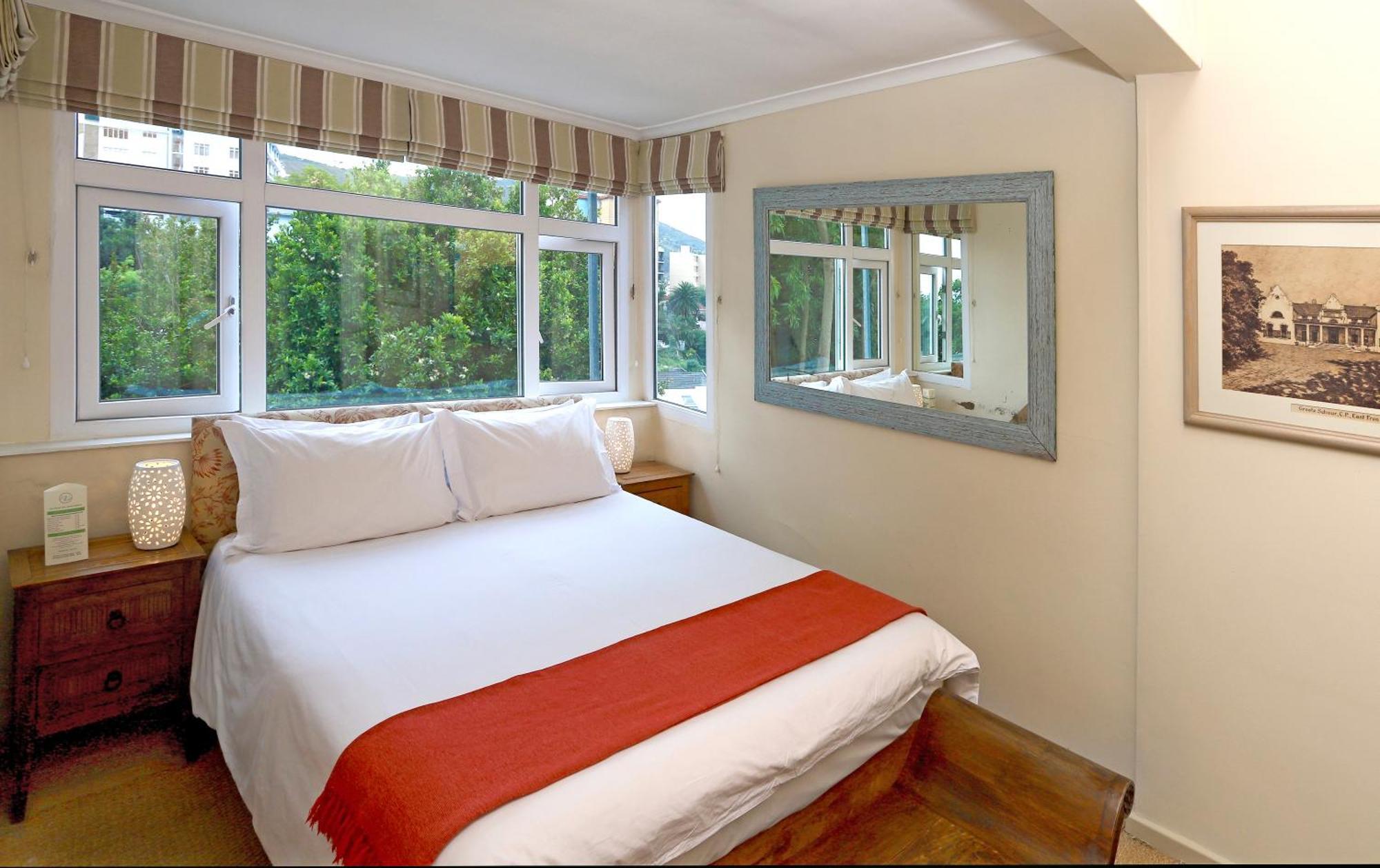 Rosedene Guest House เคปทาวน์ ภายนอก รูปภาพ