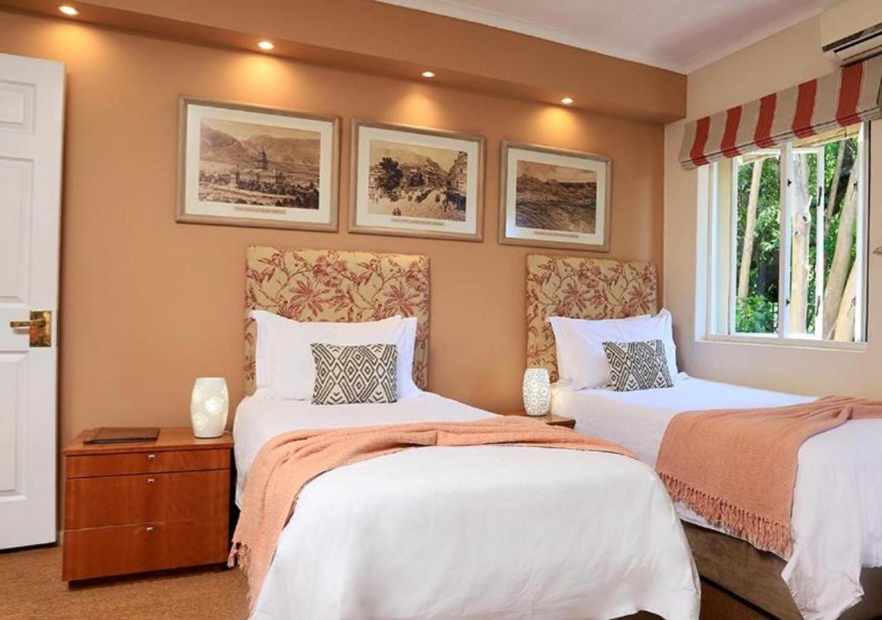 Rosedene Guest House เคปทาวน์ ภายนอก รูปภาพ